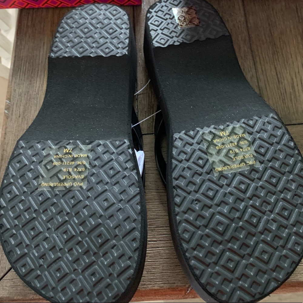 Tory Burch size 7 Flip Flops
